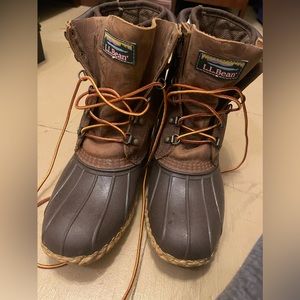 LLBean boots. Size 9. Lined. Goretex